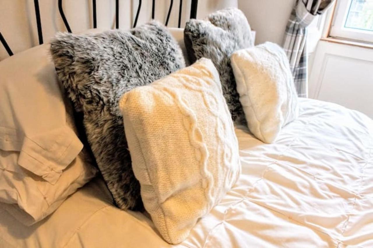 Cosy And Modern Apartment In Central Édimbourg Extérieur photo